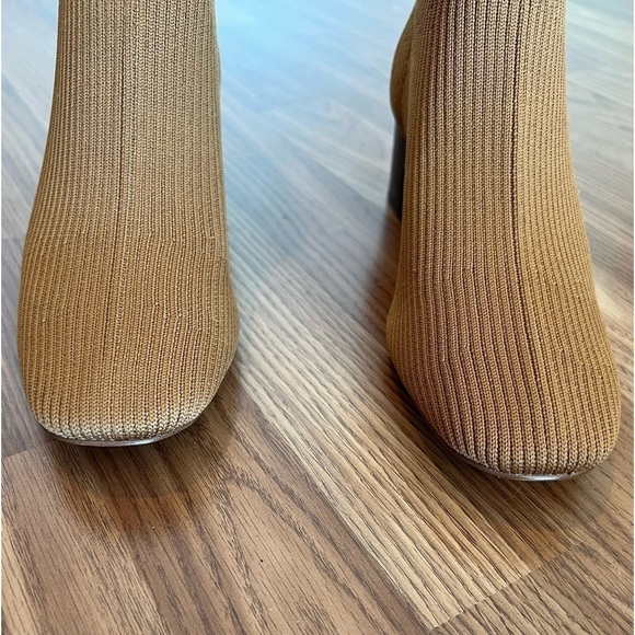 Everlane Toffee Knit Glove Boot - Picture 5 of 16